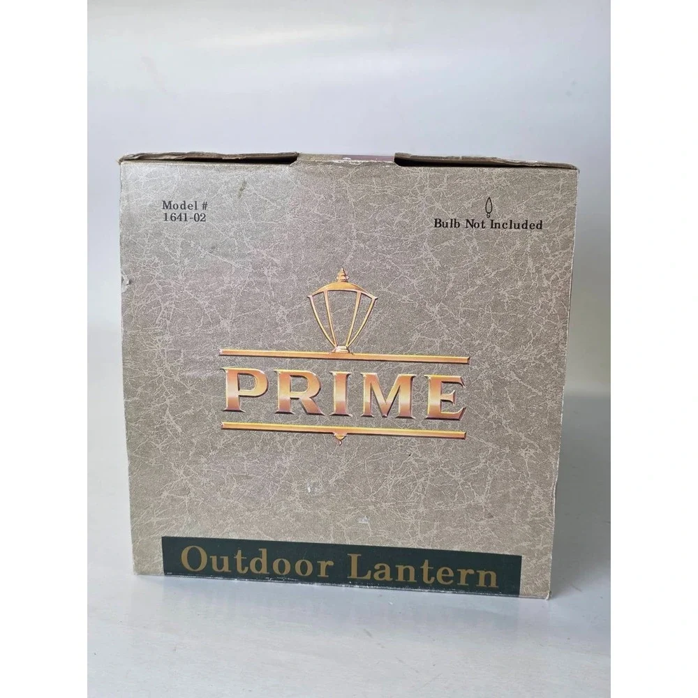 Vintage 1992 Prime Outdoor Lighting # 1641-02‎ Gold